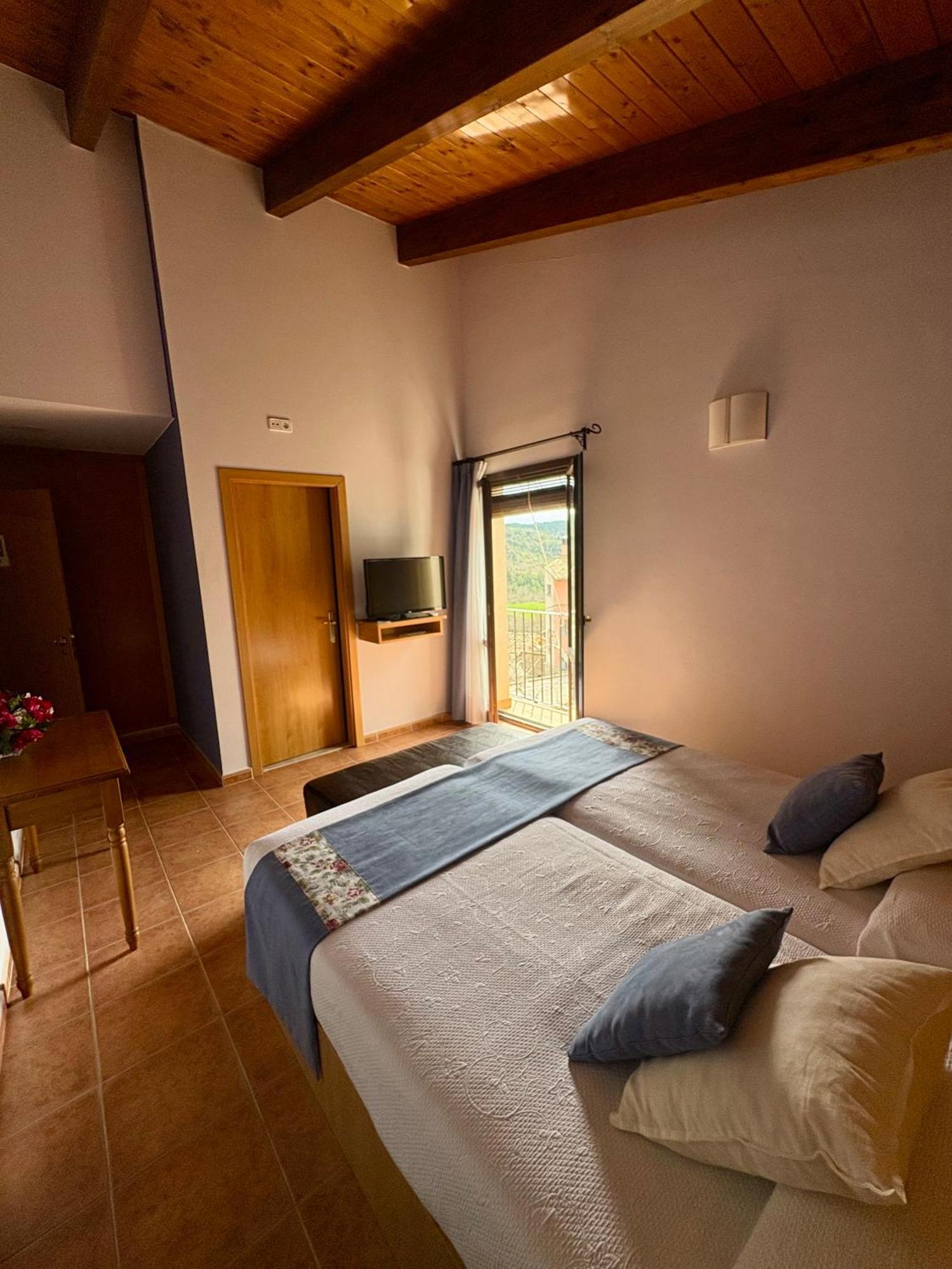 Hotel Guara Inluka Las Almunias Pokoj fotografie