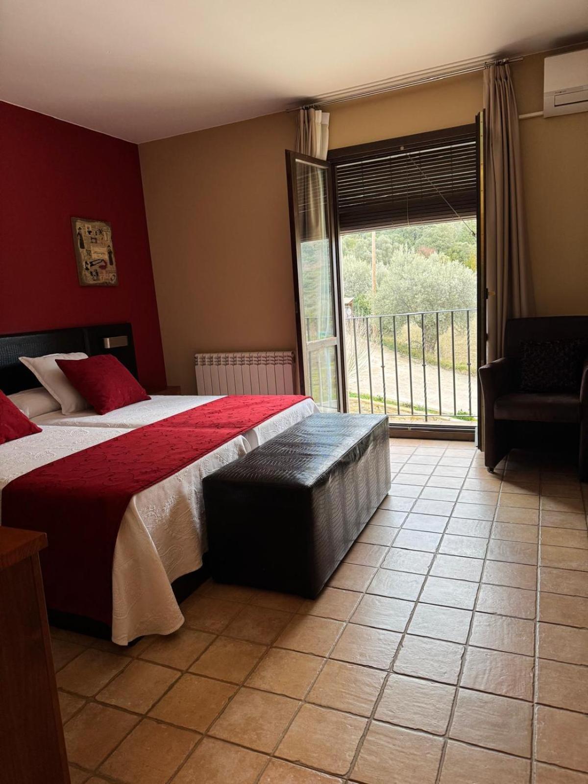 Hotel Guara Inluka Las Almunias Pokoj fotografie