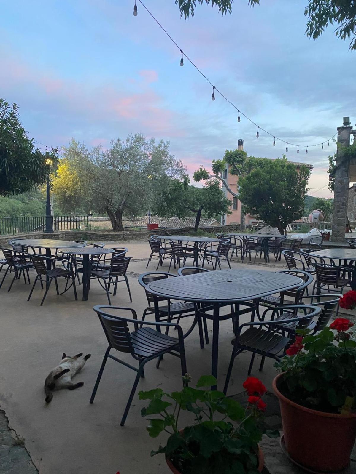 Hotel Guara Inluka Las Almunias Exteriér fotografie